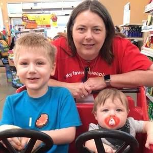 Meet your Posher, Donna